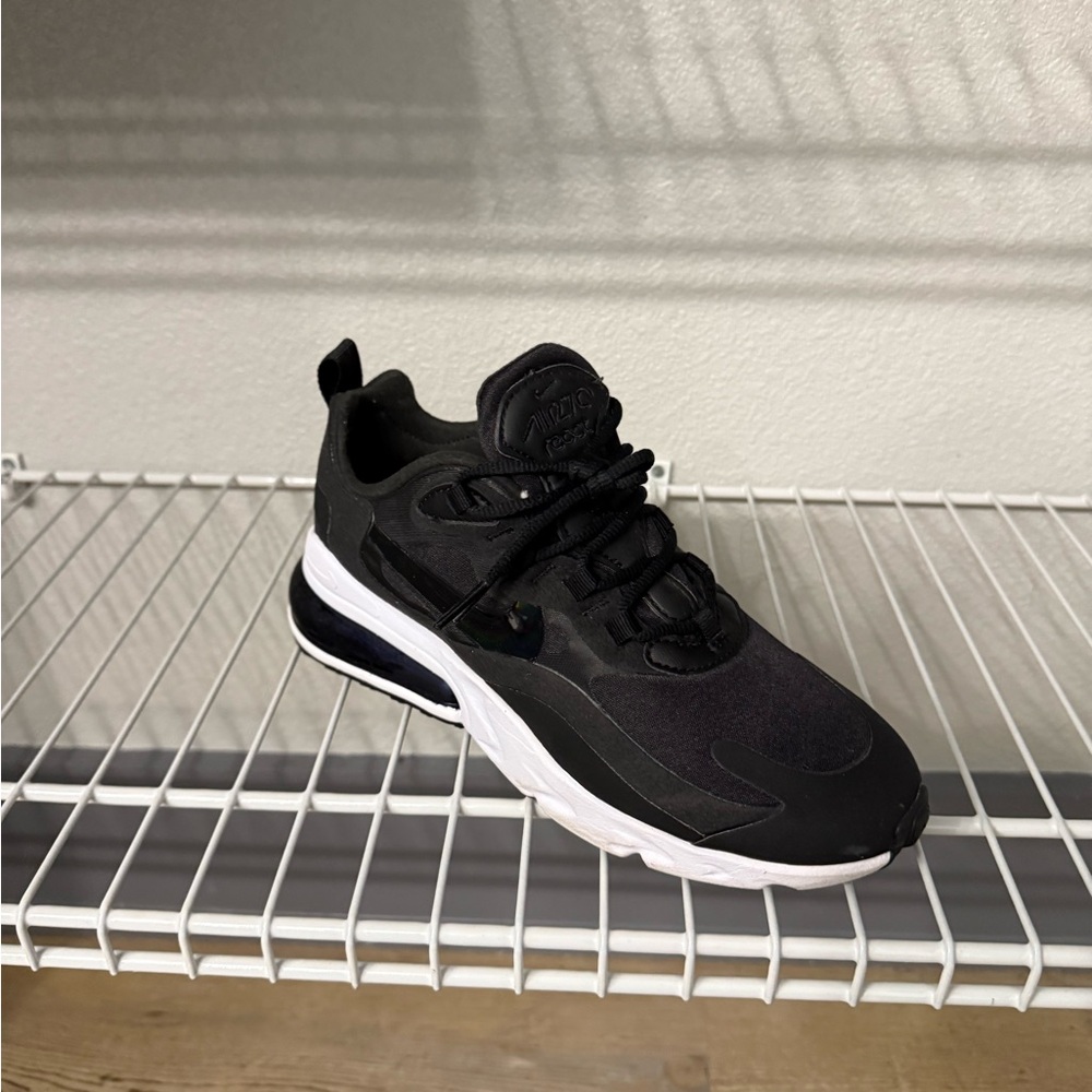 Nike Women's Black and White Sneakers